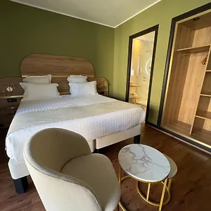 Cit'hotel Le Chris'tel Et Restaurant France